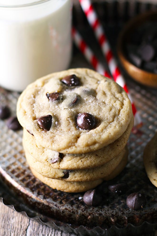 Dee Dee's Chewy Chocolate Chip Cookies | Modern Farmhouse Eats