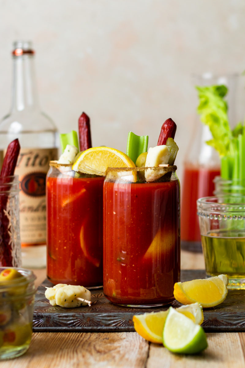 Best Easy Homemade Bloody Mary (+ Bloody Mary bar tips!) - Modern ...