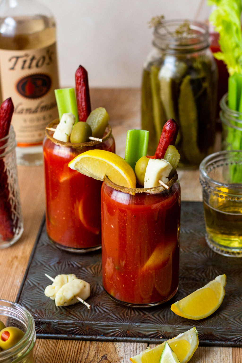 Best Easy Homemade Bloody Mary (+ Bloody Mary bar tips!) - Modern ...