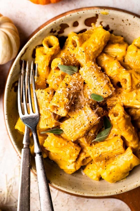 Creamy Parmesan Pumpkin Pasta - Modern Farmhouse Eats