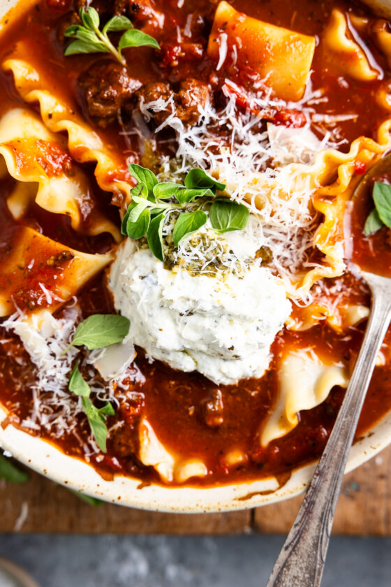 Slow Cooker Lasagna Soup with Whipped Pesto Cottage Cheese - Modern ...