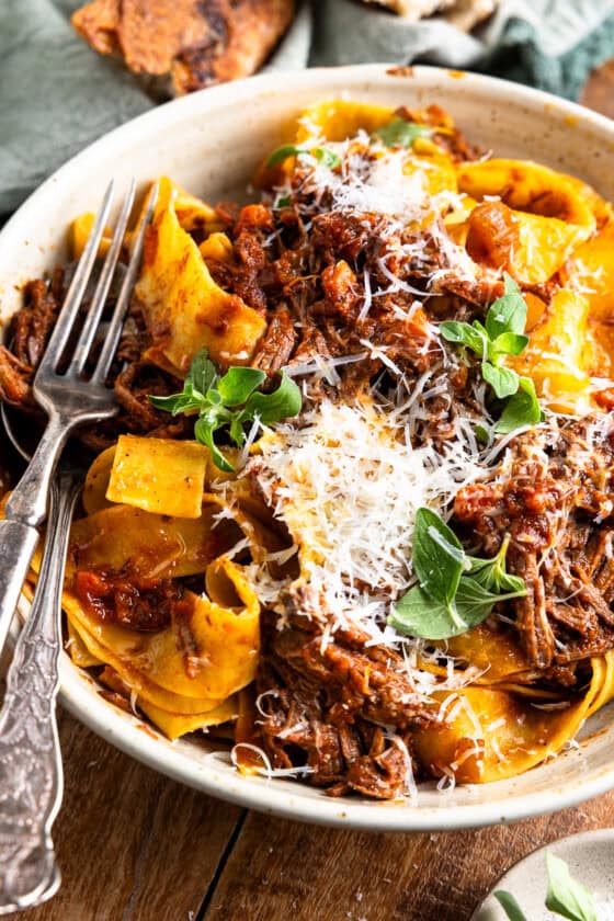 Shredded Venison Ragù (Slow Cooker Option) - Modern Farmhouse Eats